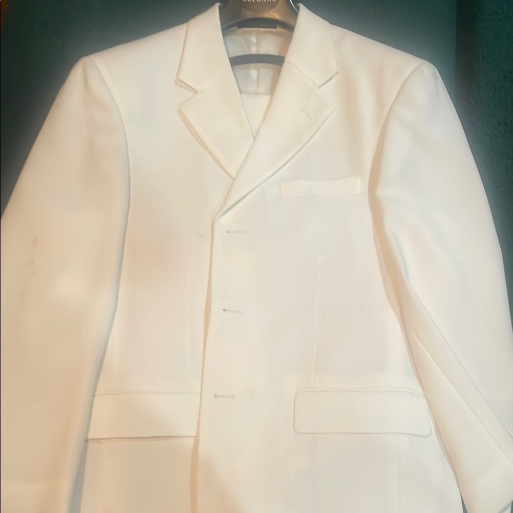 Men’s white suit size 32s